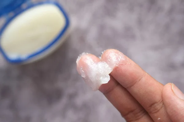 https://thehomeguidance.com/wp-content/uploads/Petroleum-Jelly-on-the-finger.webp